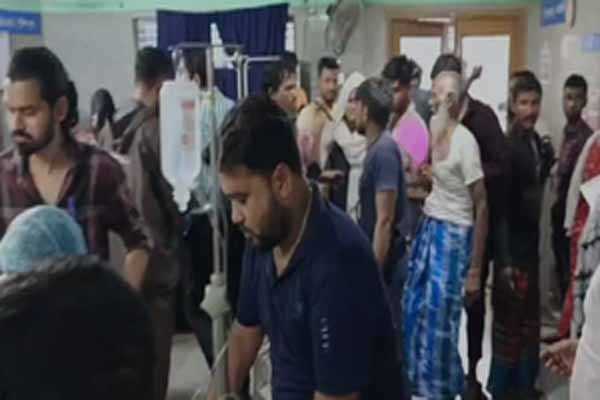 पश्चिम बंगाल के मुर्शिदाबाद में आकाशीय बिजली गिरने से स्कूल में 20 छात्र घायल